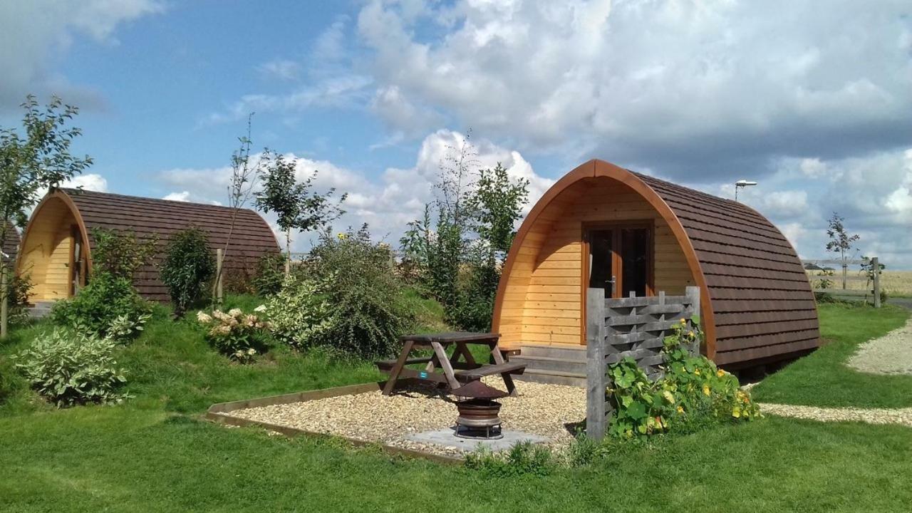 فندق Campion Glamping Pod كيلتنهام المظهر الخارجي الصورة